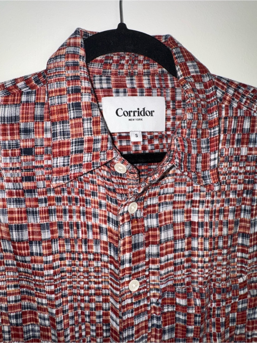 Corridor New York Men’s S Red Navy Madras Textured Woven Plaid Shirt